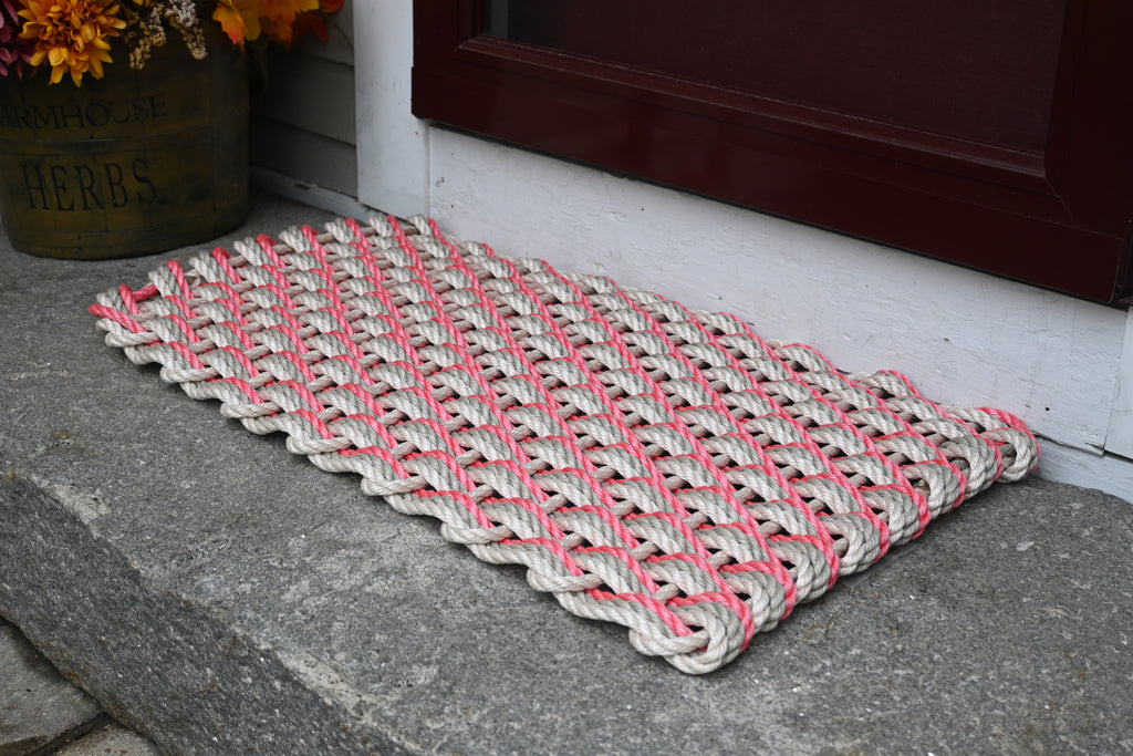 Triple Weave Light Tan, Dark Tan, Red Rope Mat Maine Rope Mats