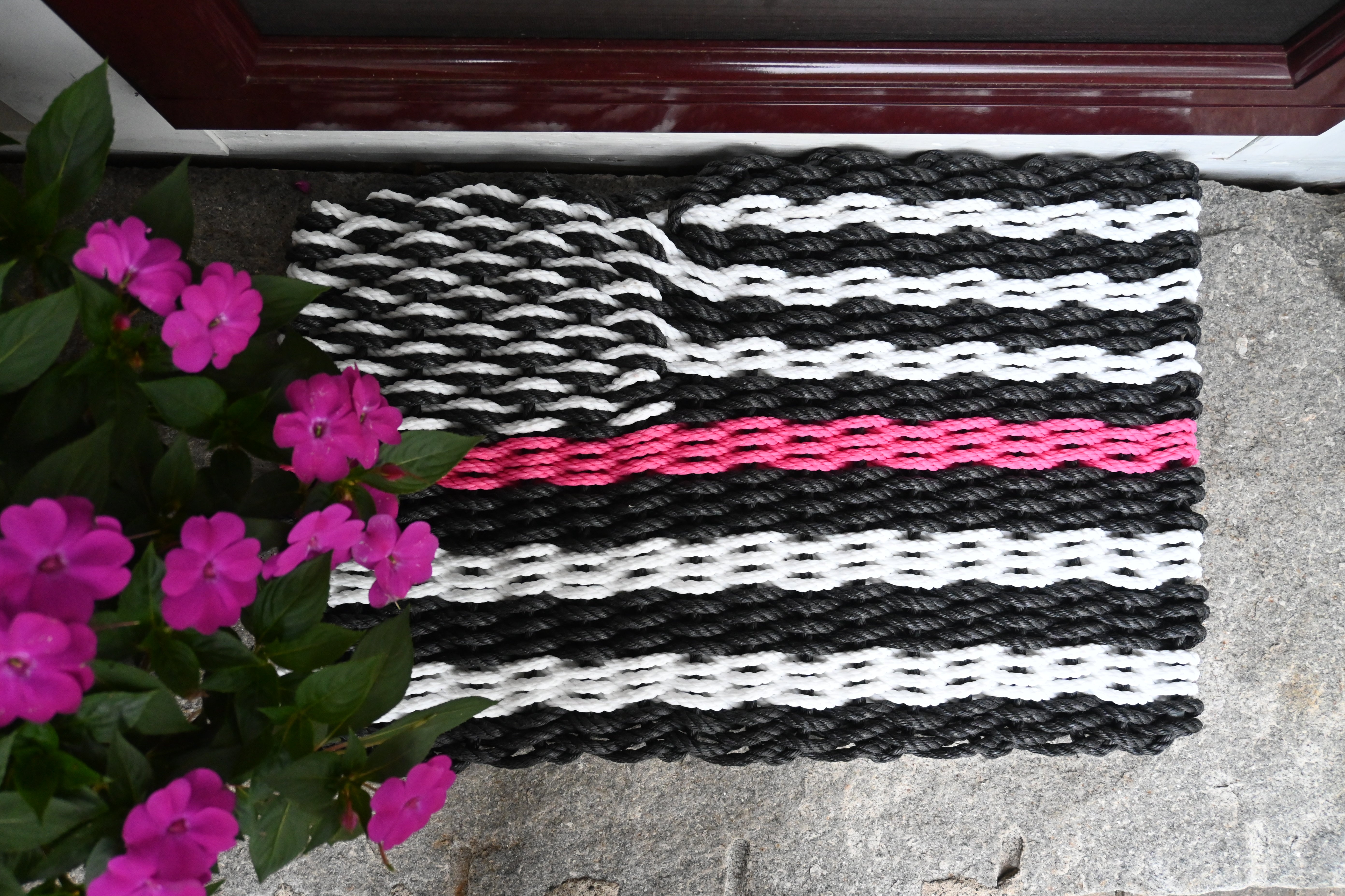 Thin Pink Line Decorative Rope Mat – Maine Rope Mats